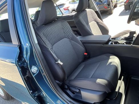 Used 2026 Toyota Camry LE w/ Convenience Package FWD image 25
