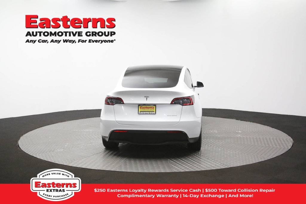 Used 2020 Tesla Model Y Long Range AWD/4WD image 32