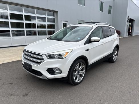 Used 2017 Ford Escape Titanium w/ Equipment Group 301A FWD image 1