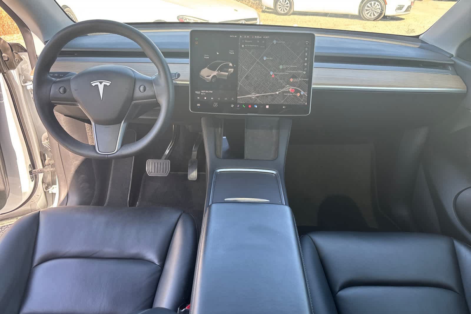 Used 2021 Tesla Model Y Long Range AWD/4WD image 3