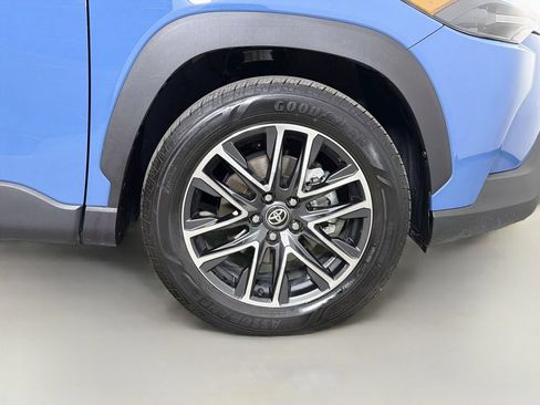 Used 2026 Toyota Corolla Cross XLE w/ Convenience Package AWD/4WD image 28