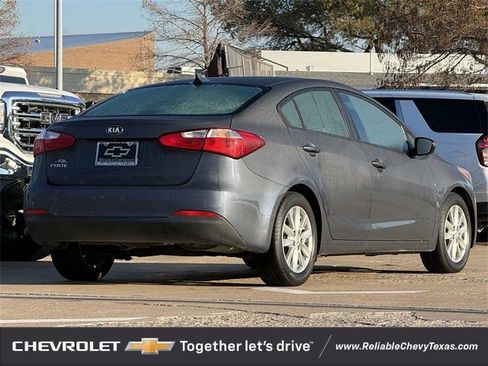 Used 2016 Kia Forte LX w/ LX Popular Plus Package image 6
