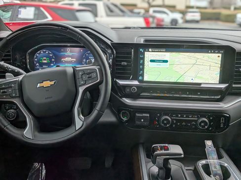 Certified 2025 Chevrolet Silverado 1500 High Country image 18