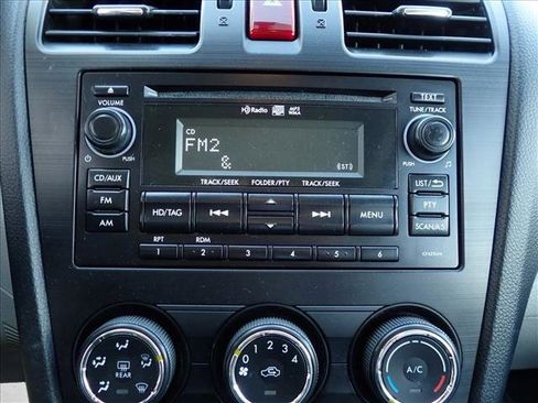 Used 2014 Subaru Forester 2.5i Premium w/ Popular Package #2 AWD/4WD image 18