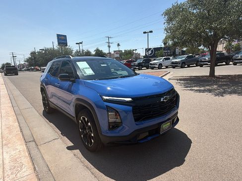 Used 2025 Chevrolet Equinox RS w/ Safety and Technology Package FWD image 7