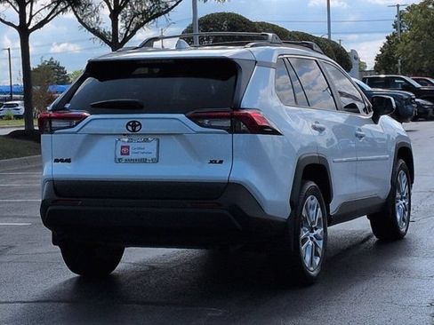 Certified 2025 Toyota RAV4 XLE Premium FWD image 5