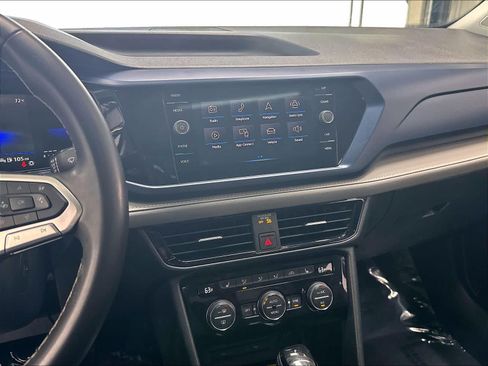 Used 2024 Volkswagen Taos SE FWD image 12