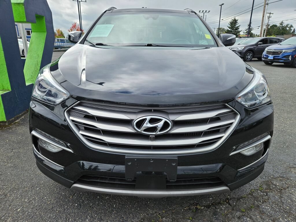 Used 2017 Hyundai Santa Fe Sport w/ 2.0T Ultimate Tech Package 05 AWD/4WD image 7