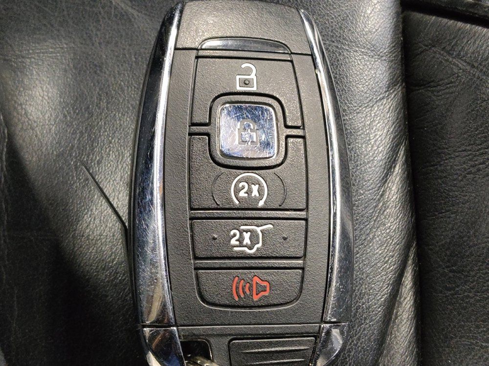 Used 2019 Lincoln MKC Select w/ Select Plus Package FWD image 32
