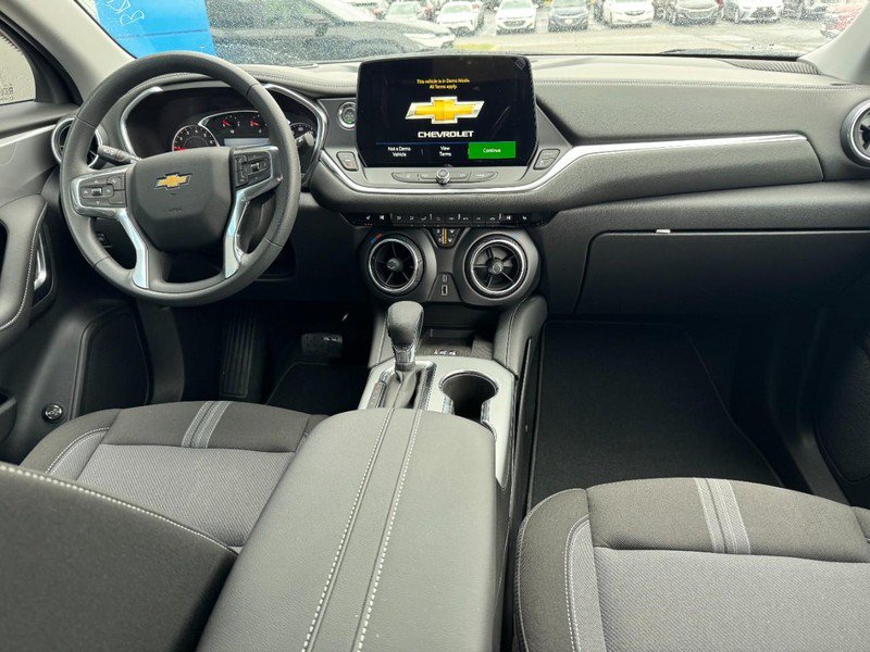 New 2026 Chevrolet Blazer LT w/ Convenience Package FWD image 26