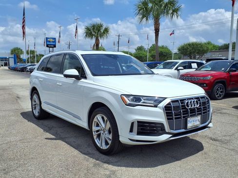 Used 2023 Audi Q7 3.0T Premium Plus AWD/4WD image 20