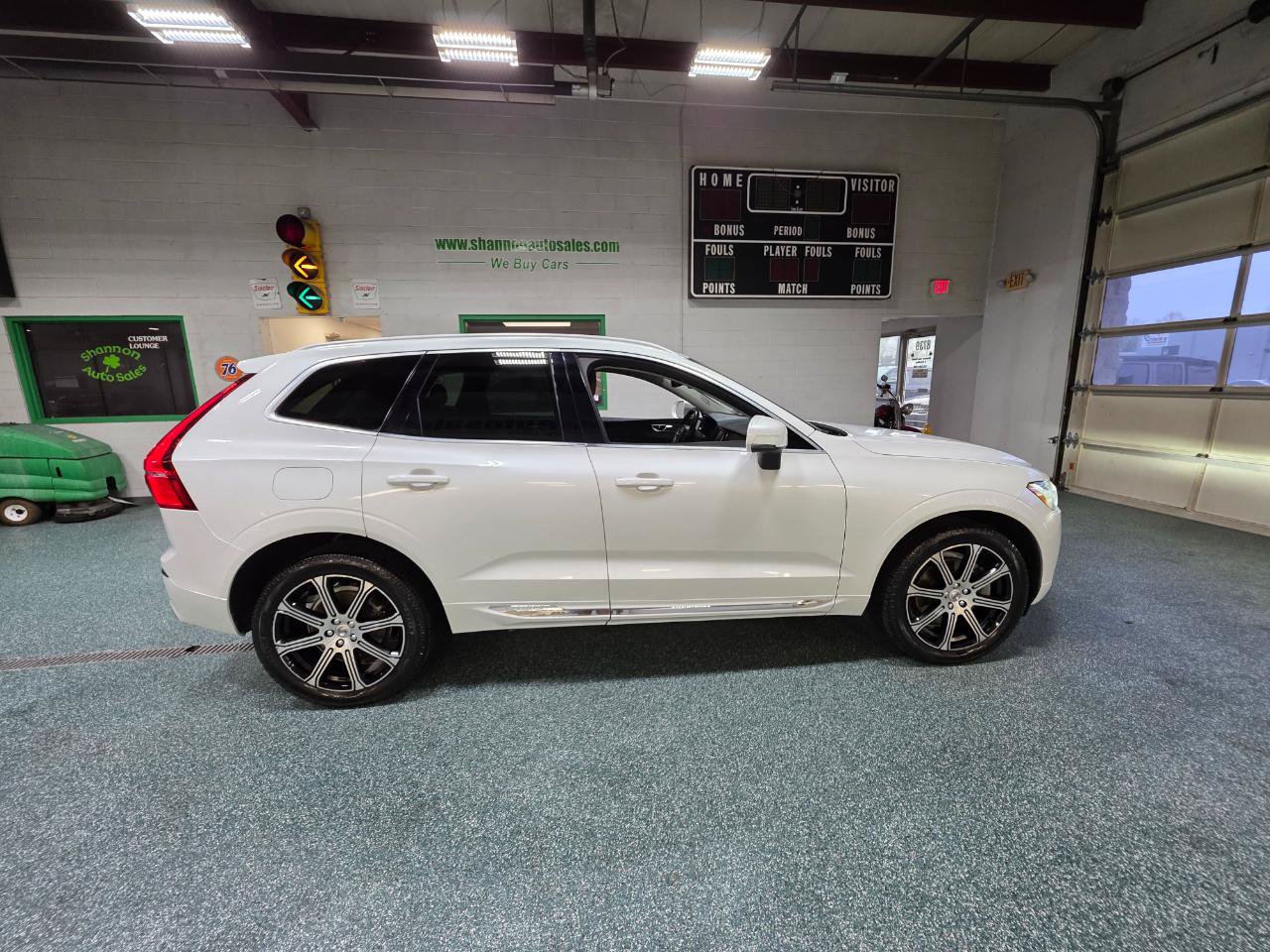 Used 2018 Volvo XC60 T6 Inscription AWD/4WD image 5
