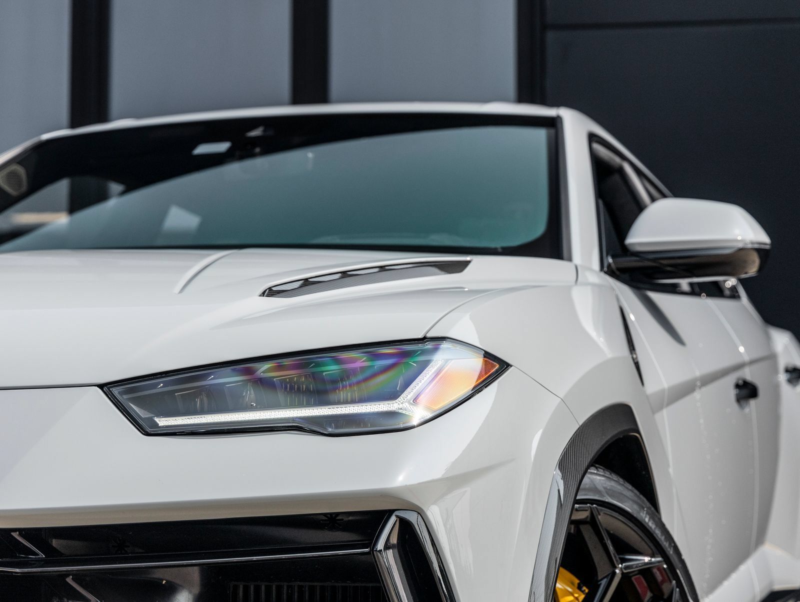 Used 2024 Lamborghini Urus Performante AWD/4WD image 17