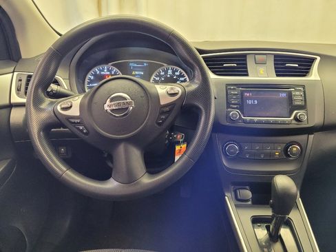 Used 2018 Nissan Sentra S w/ S Midnight Style Package FWD image 22