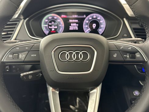 Used 2024 Audi Q5 e Premium Plus w/ Premium Plus Package image 21