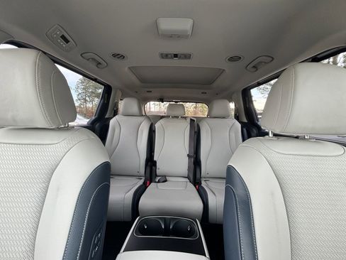 New 2026 Kia Carnival SX Prestige image 30