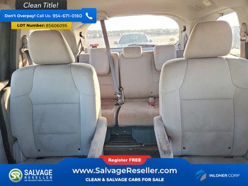 Used 2016 Honda Odyssey LX image 13