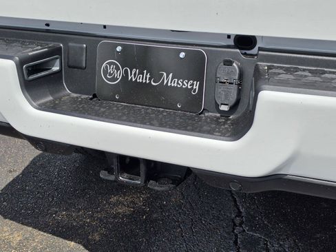 New 2026 RAM 2500 Laramie AWD/4WD image 39