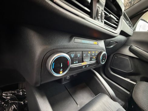 Used 2025 Ford Escape ST-Line w/ Equipment Group 301A FWD image 23