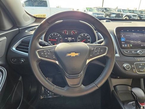 Used 2023 Chevrolet Malibu RS image 15