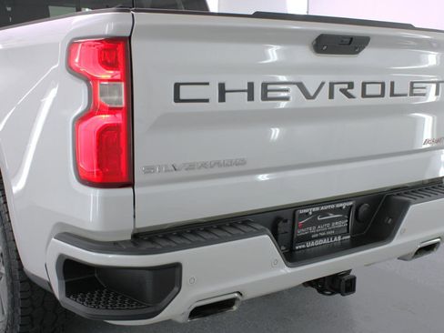 Used 2020 Chevrolet Silverado 1500 RST AWD/4WD image 24
