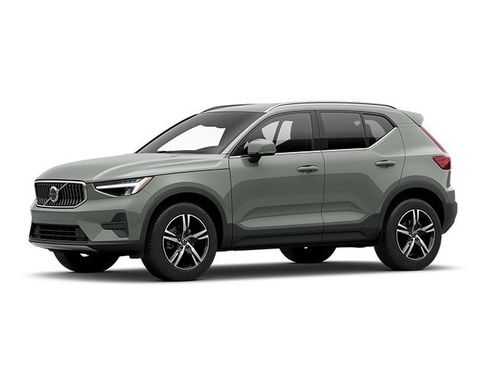 Certified 2025 Volvo XC40 B5 Core image 1