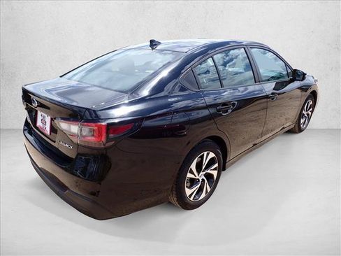 Certified 2025 Subaru Legacy Premium AWD/4WD image 4