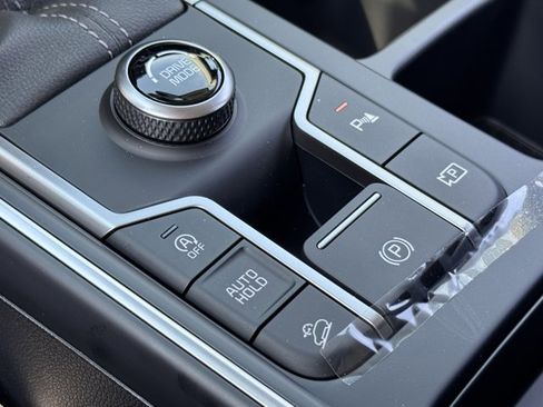 New 2025 Kia Sorento S image 19