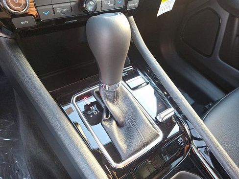 New 2026 Jeep Compass Limited image 11