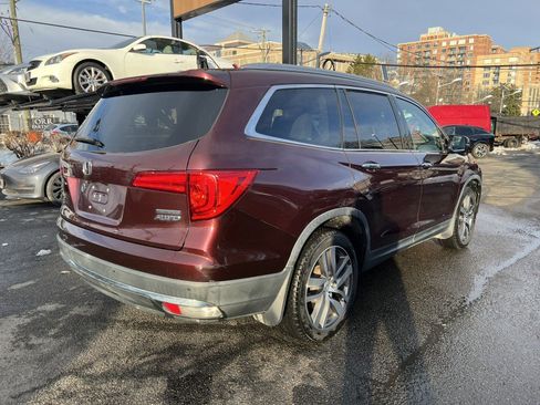 Used 2016 Honda Pilot Touring image 4