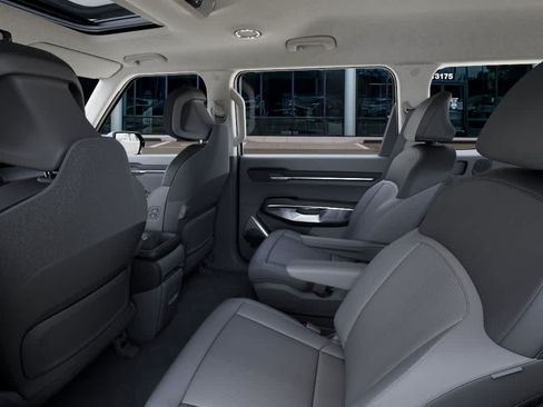 New 2026 Kia EV9 Light RWD image 18