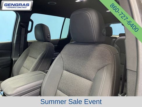 Used 2024 Chevrolet Traverse LT w/ Trailering Package AWD/4WD image 9