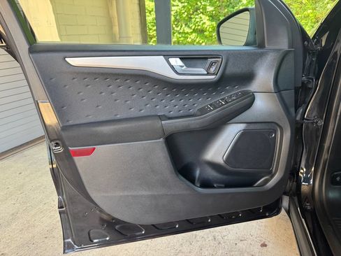 Used 2020 Ford Escape SE AWD/4WD image 14