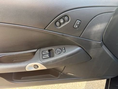 Used 2008 Chevrolet Corvette Coupe w/ Preferred Equipment Group RWD image 17