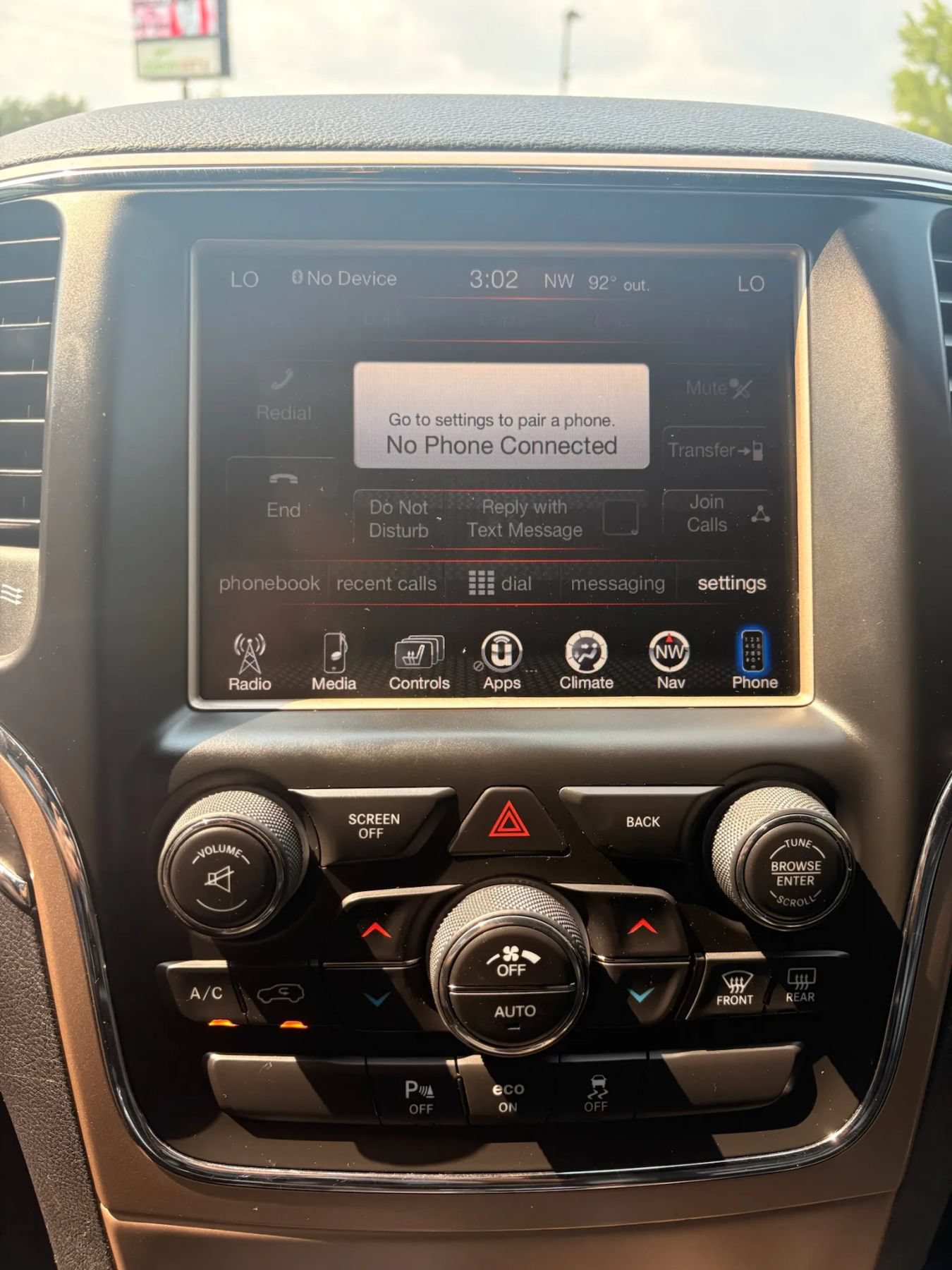 Used 2015 Jeep Grand Cherokee Limited AWD/4WD image 18