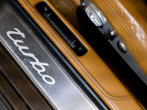 Used 2008 Porsche 911 Turbo image 37