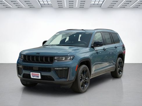 New 2026 Jeep Grand Cherokee L Limited RWD image 6