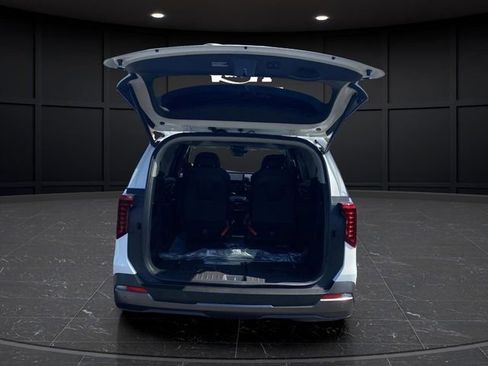 New 2026 Kia Carnival SX Prestige image 17