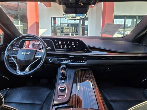 Used 2021 Cadillac Escalade Premium Luxury w/ Driver Assist Tech Package image 22