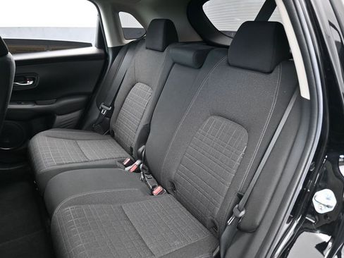Used 2025 Honda HR-V LX image 35