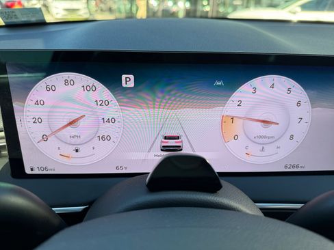 Used 2026 Genesis GV70 2.5T image 10