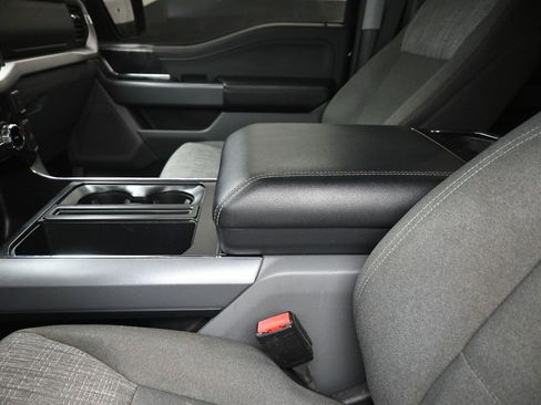 Used 2022 Ford F150 XLT w/ Equipment Group 302A High image 21