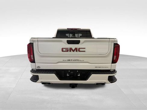 Used 2023 GMC Sierra 1500 Denali AWD/4WD image 6