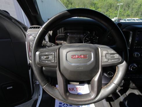 Used 2023 GMC Sierra 3500 AT4 w/ AT4 Premium Plus Package image 24