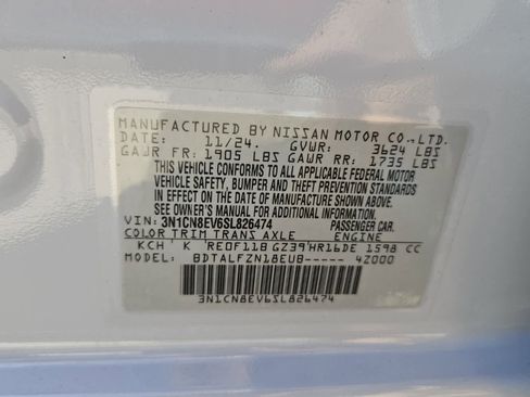 Used 2025 Nissan Versa SV w/ Trunk Package image 7