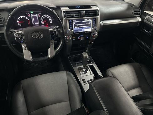 Used 2023 Toyota 4Runner SR5 Premium w/ Moonroof Package AWD/4WD image 13
