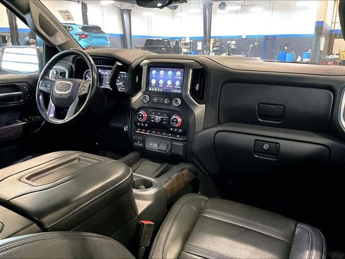 Used 2020 GMC Sierra 1500 Denali w/ Denali Premium Package image 14