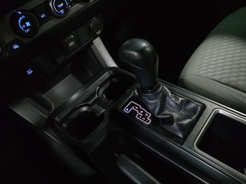 Used 2021 Toyota Tacoma SR image 28