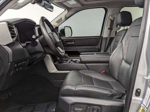 Used 2023 Toyota Tundra Limited image 14