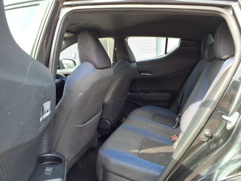Certified 2020 Toyota C-HR XLE FWD image 11